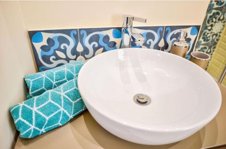 2Bedroom Bungalow Heated Shared Pool ,Near Carvoeiro And Ferrugudo Exteriör bild